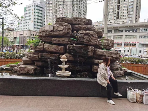 枣庄亚洲麻豆视频黄色在线假山